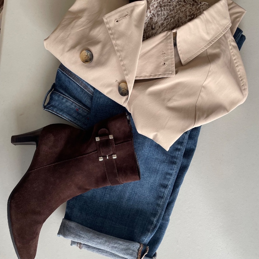 Talbots Brown Suede Ankle Boots Booties Buckle Stacked Heel Classic Size 8 1/2 - Picture 7 of 9
